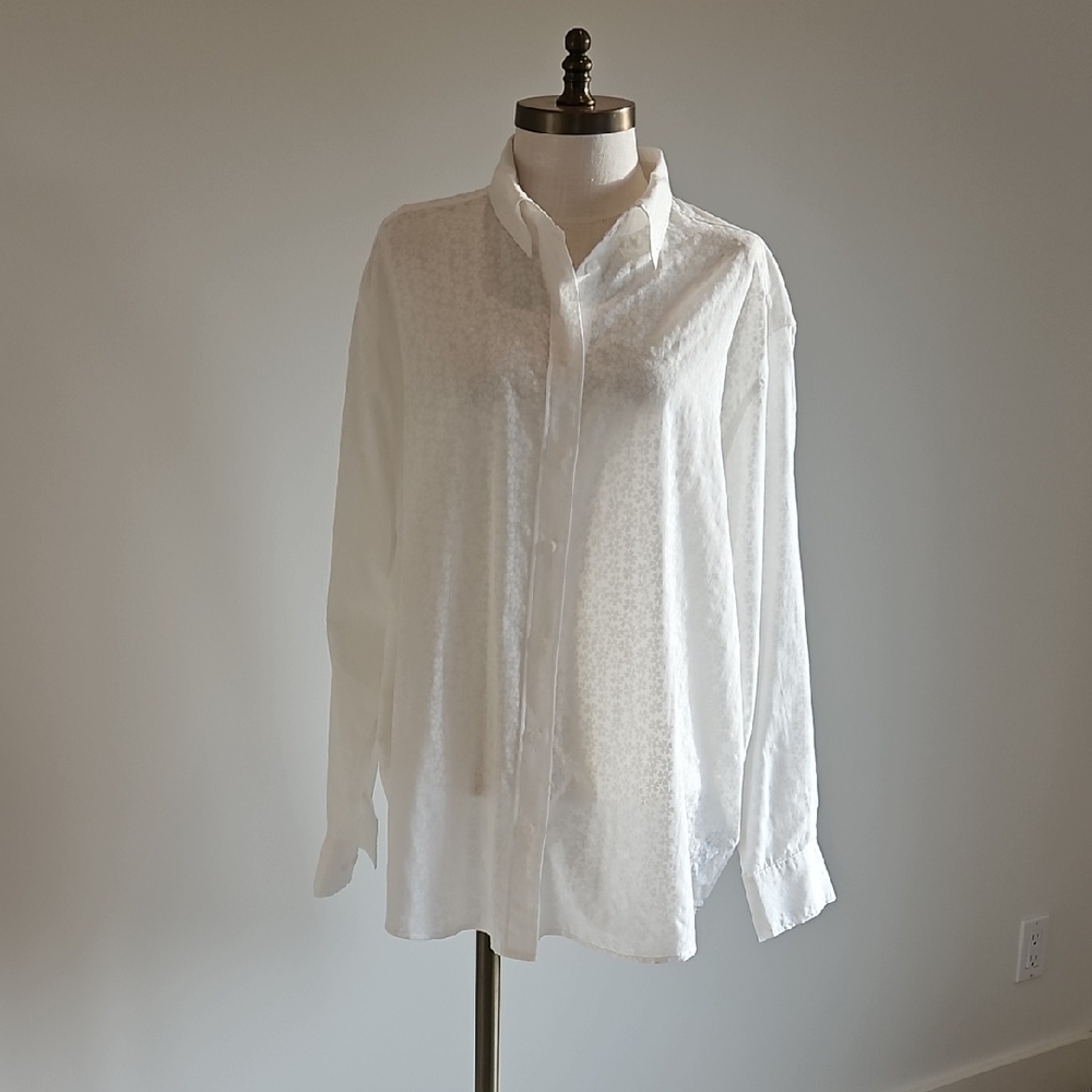 GAP Classic White Women's Shirt